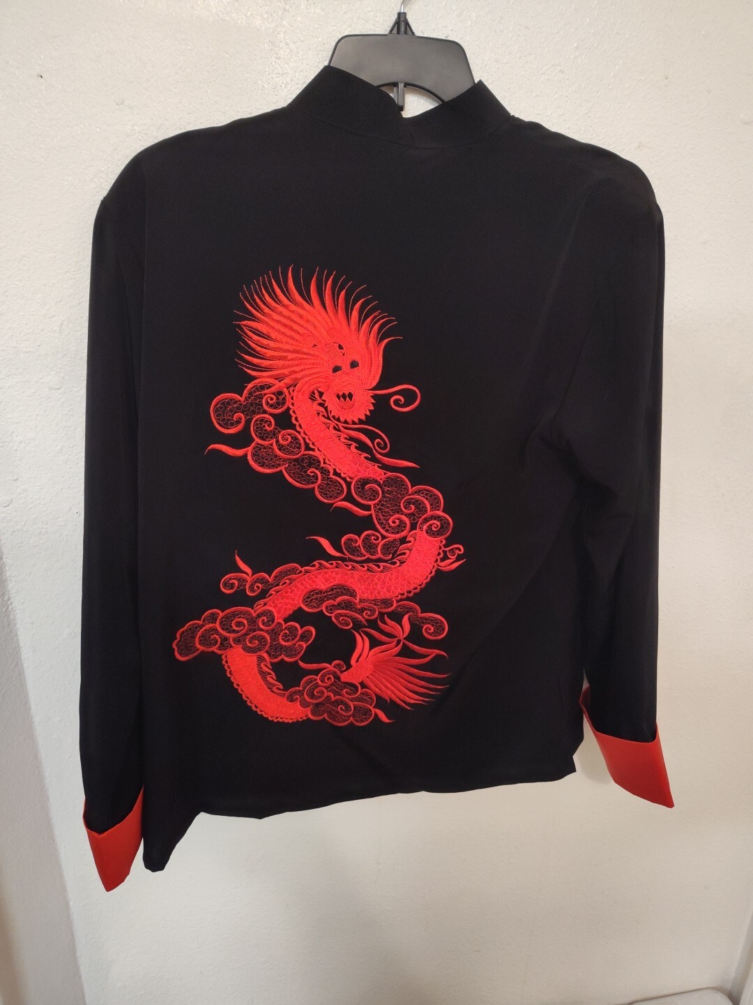 Red Black Dragon Jacket Size Large Oriental Traditional Anime