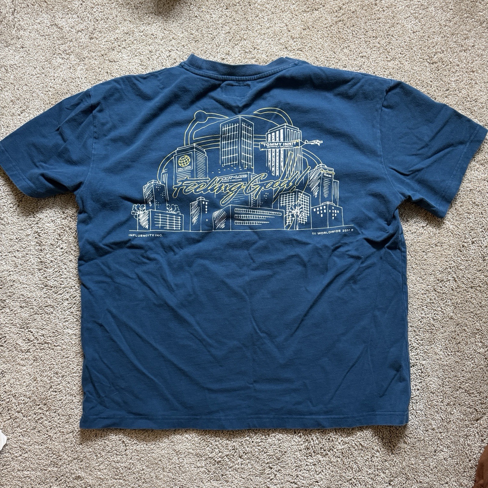 TommyInnit Feeling Good City Graphic T-Shirt Mens Large Teal Blue 2022 Merch