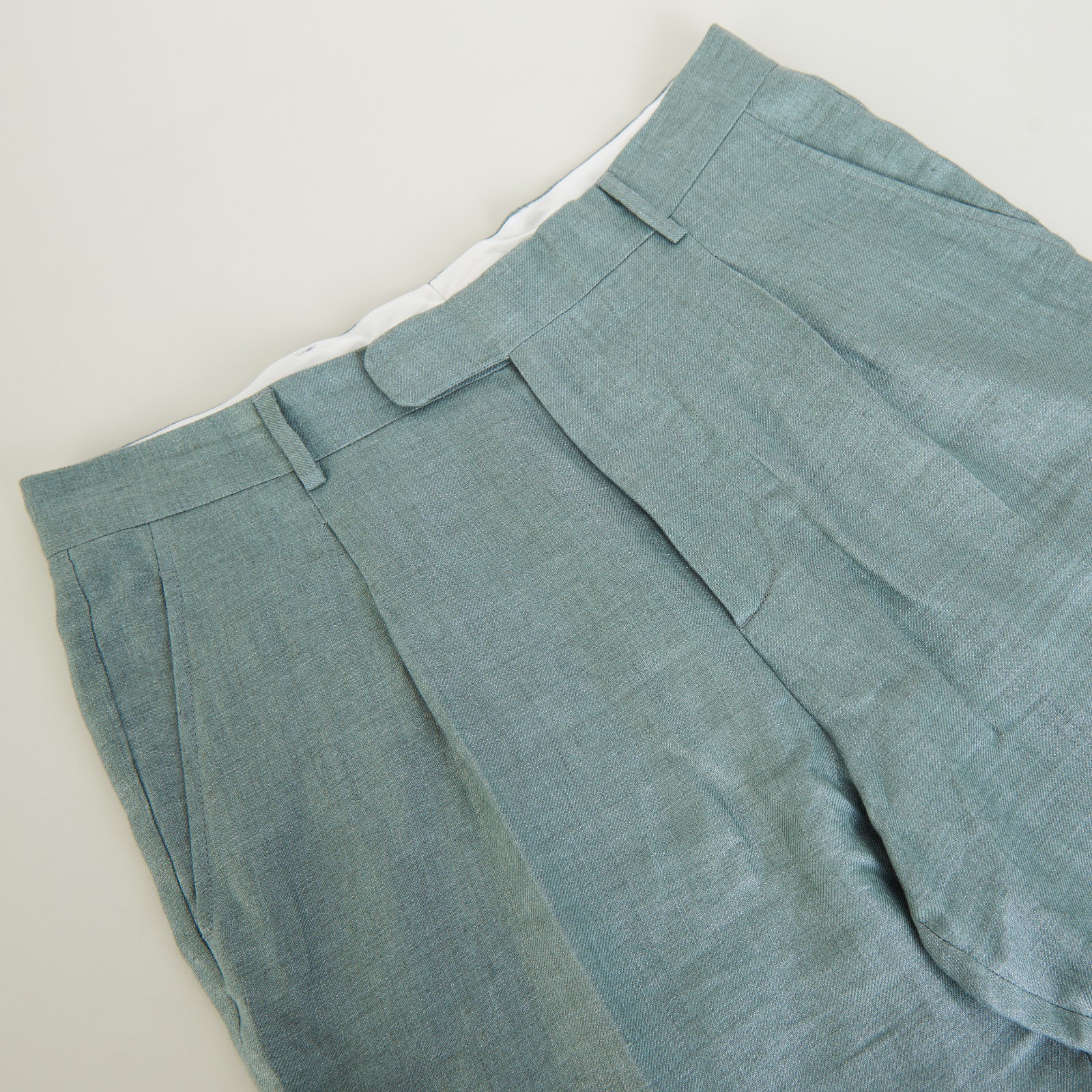 BRETT JOHNSON 930$ Single Pleat Linen Trousers