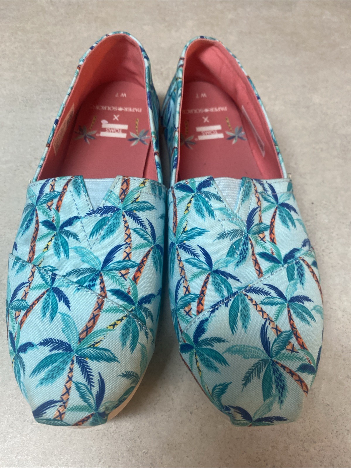 Toms Shoes Womens 7 Alpargata Slip On Loafers Flats Multicolor Palm Tree Print