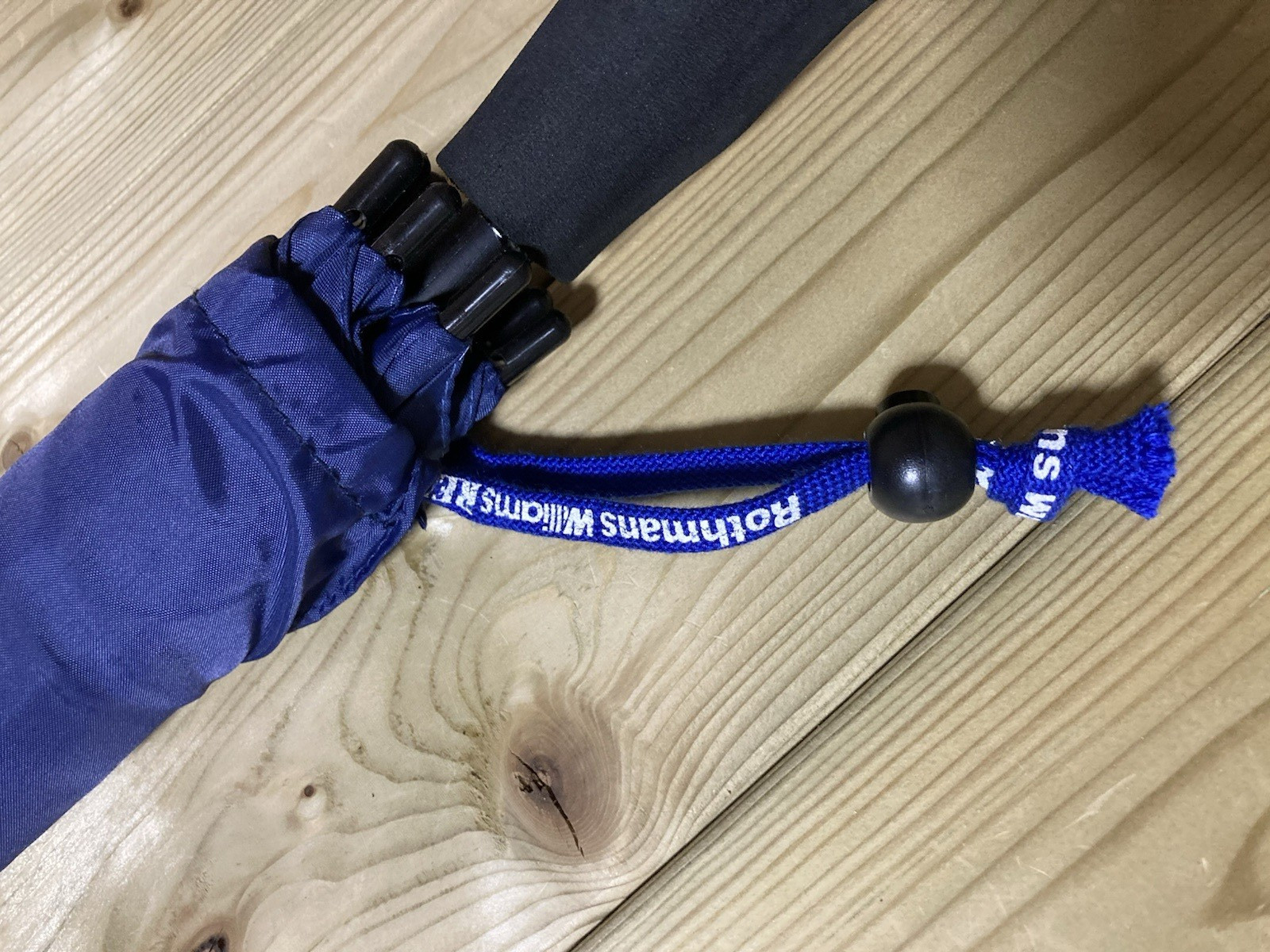 Rothmans Williams Renault Formula 1 Racing Team Umbrella Size 32in 82cm Vintage