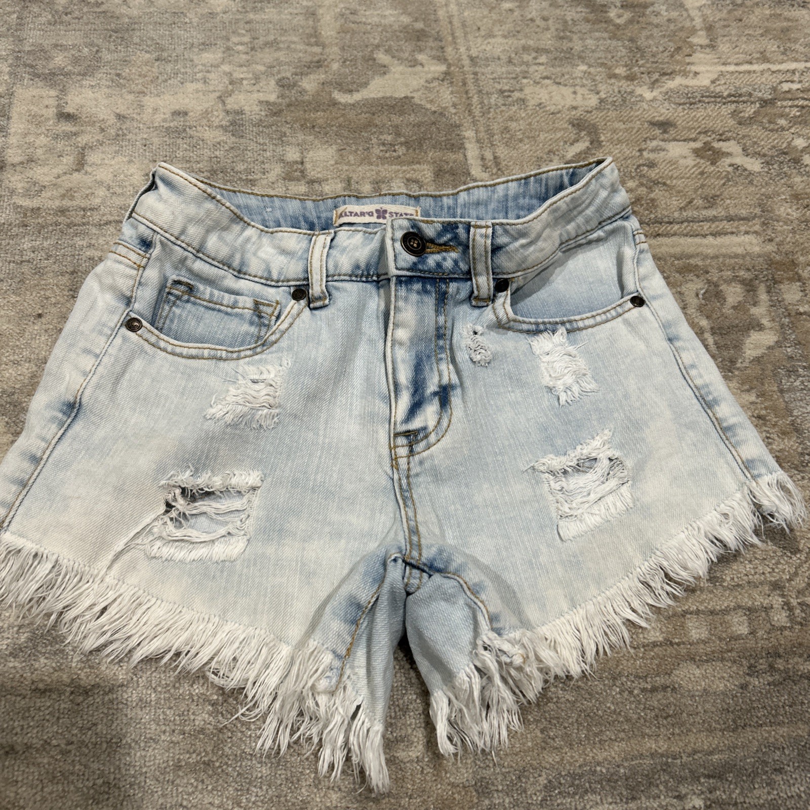 Altar’d State Denim Shorts Frayed Hem Distressed Light Wash Blue Womens 24