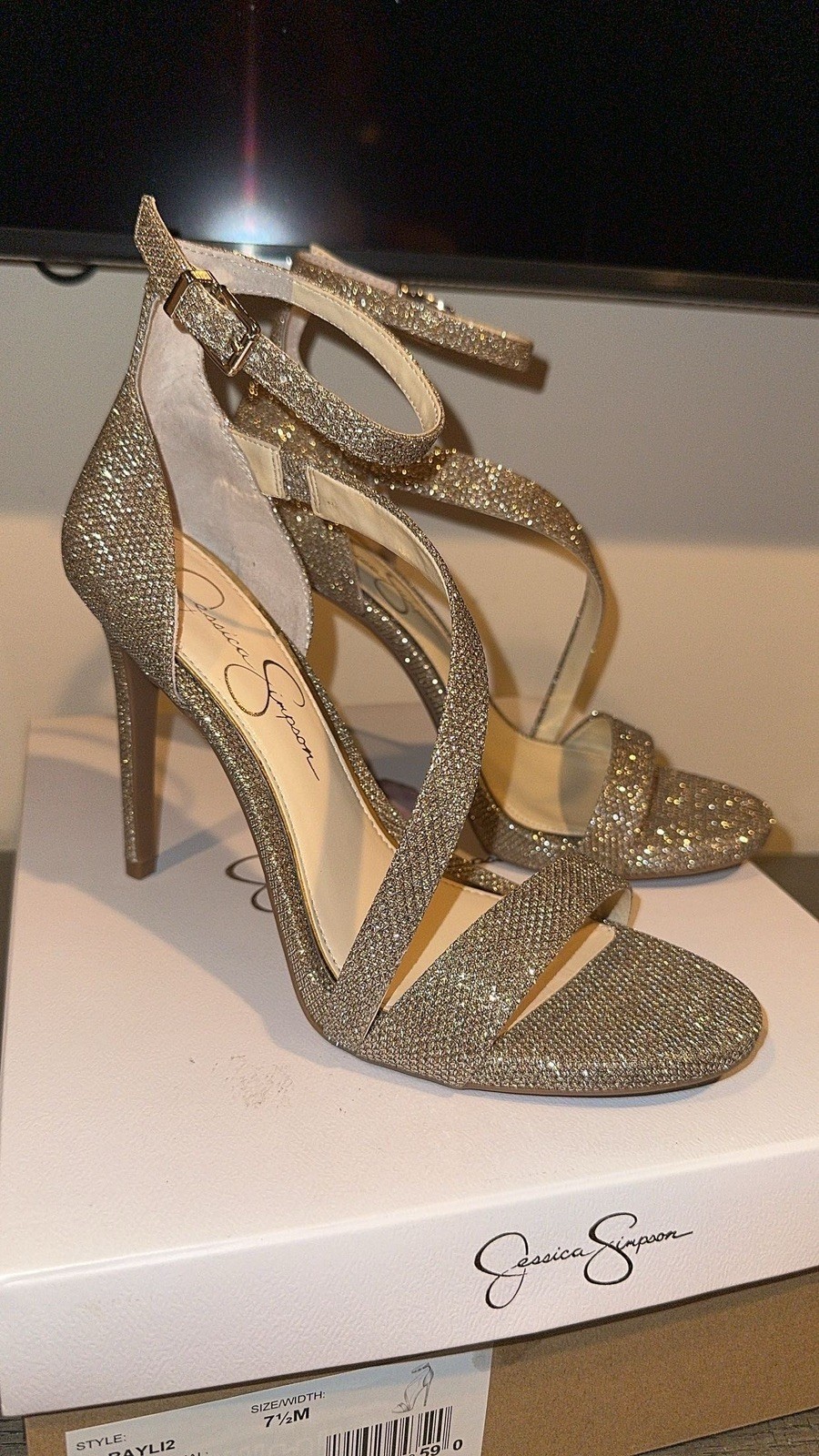 Jessica Simpson Gold Glitter Strappy Heels Women’s Size 7.5 M Open Toe Elegant
