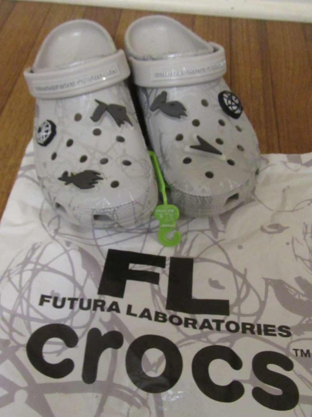 Crocs Futura Laboratories Classic RO Clog Size 12 Pearl White 209622-101 New