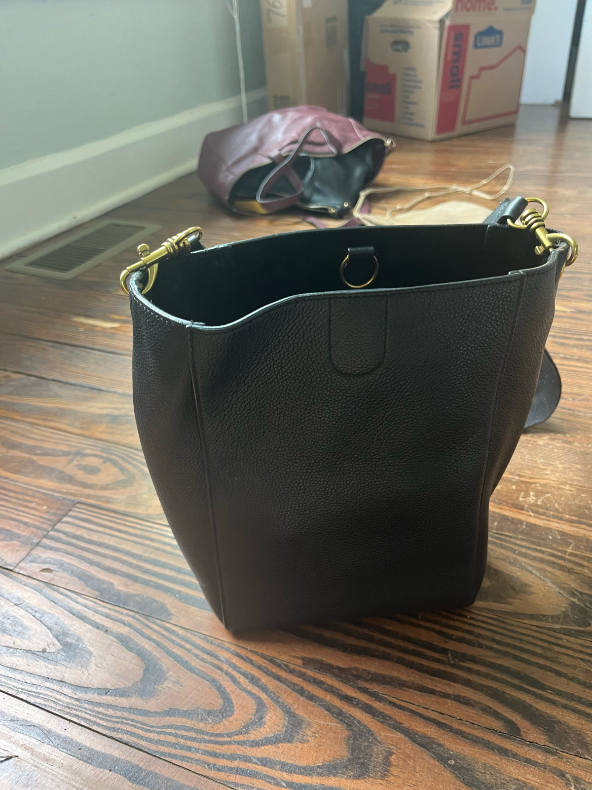 CELINE Sangle Seau Calfskin Black Shoulder Bucket Bag with Detachable Strap