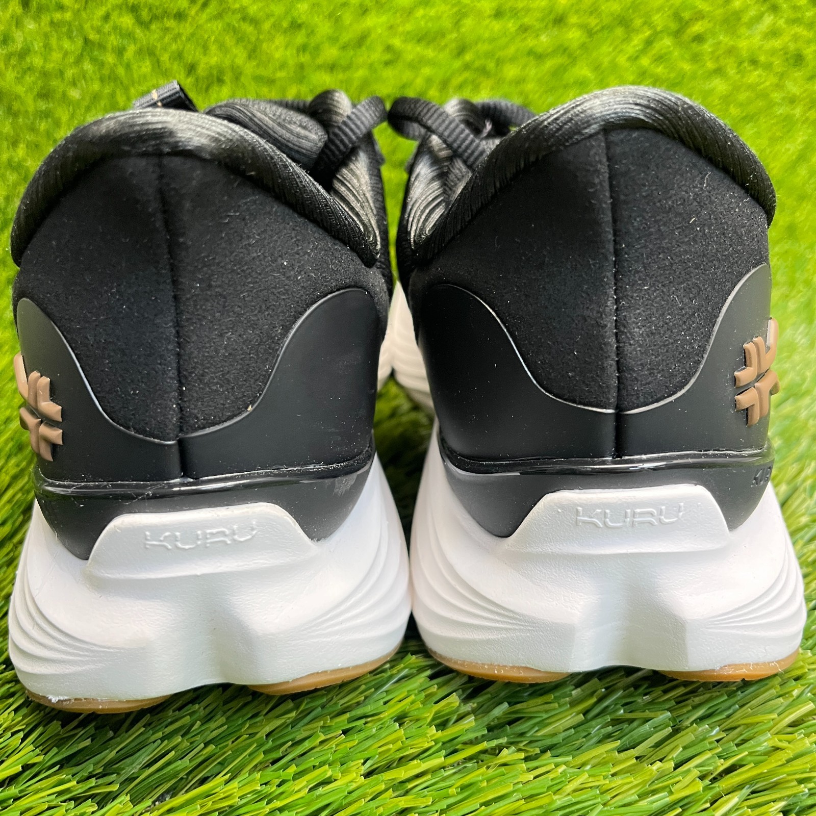 Kuru Atom 2 Womens Size 8 Black White Athletic Running Walking Shoes Sneakers