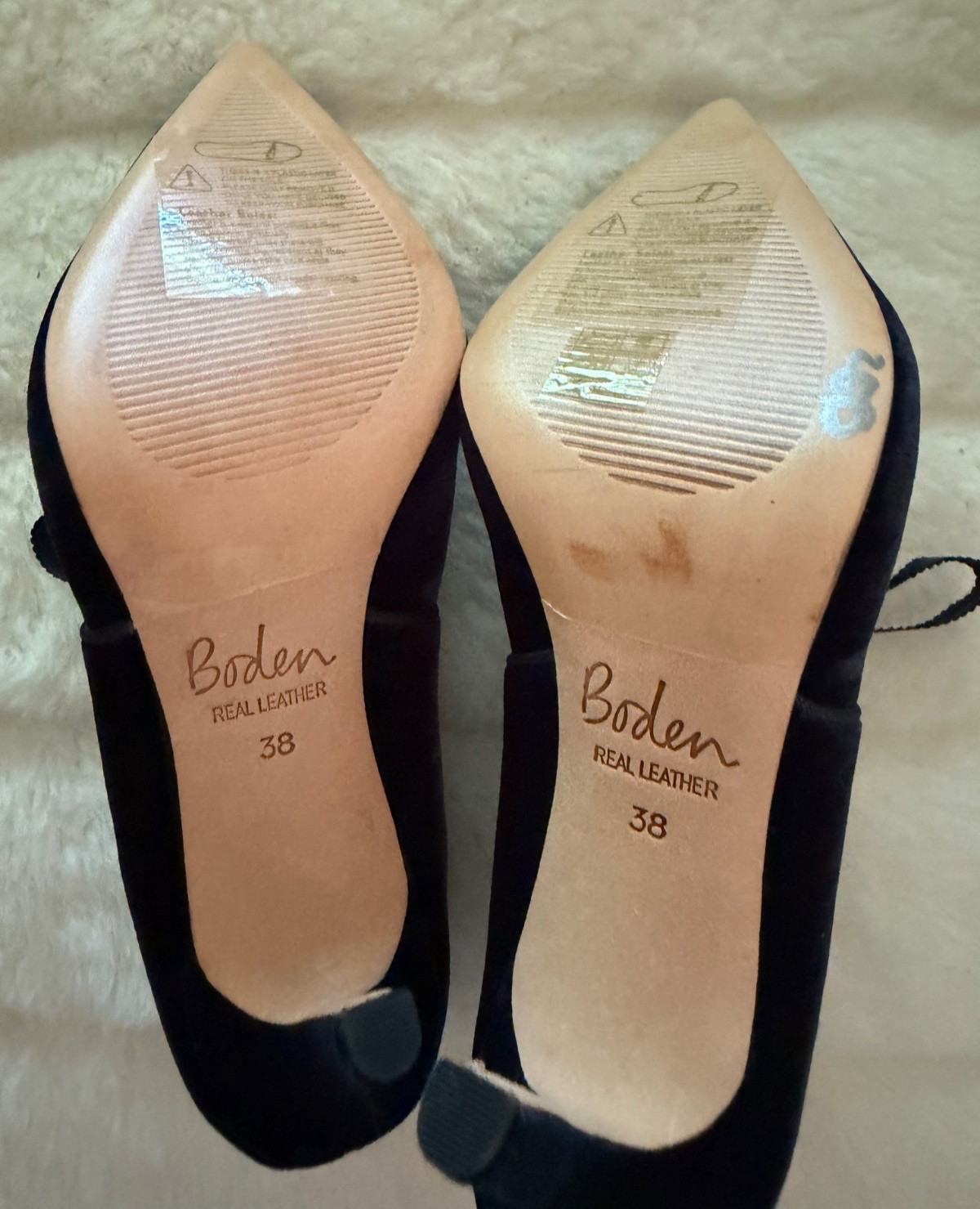 BODEN SIZE 38EU 7/7.5 Black Suede Covered Heel Slingback Stiletto Front Tie Bow