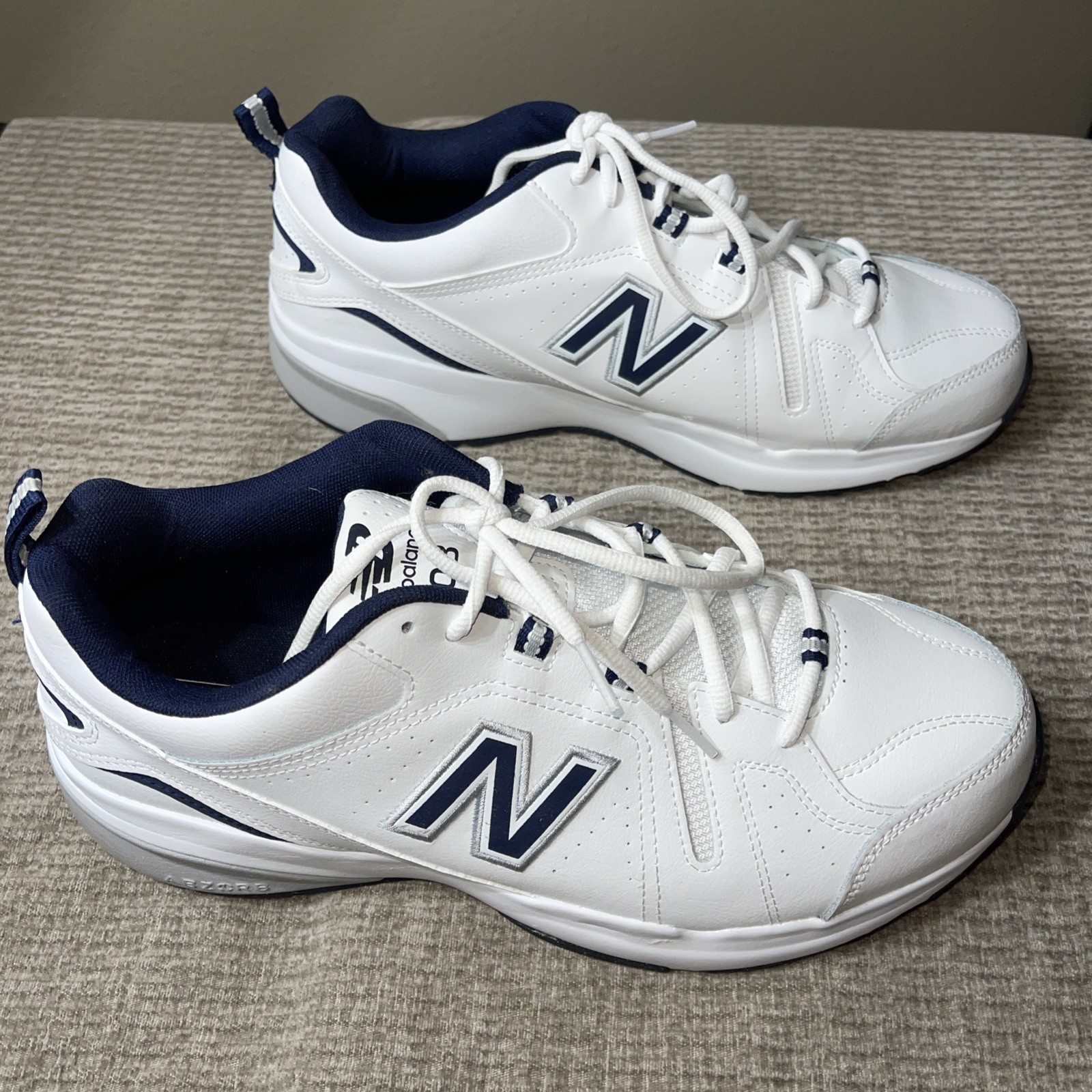 New Balance 608 Men’s Size 12 4E Leather Sneakers White/Navy MX608WN5