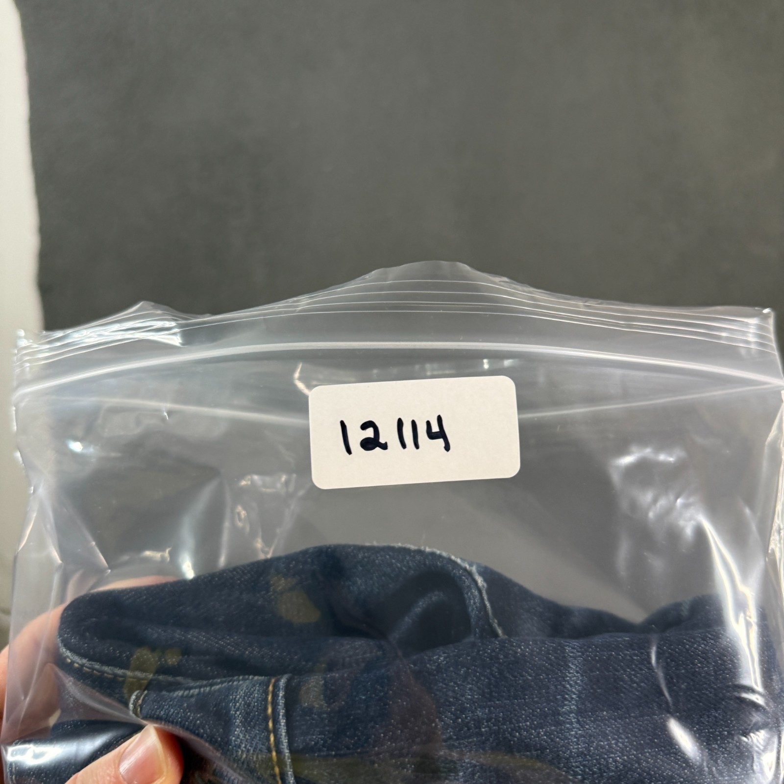 Levis Jeans Mens 32×34 Blue 513 Slim Fit Selvedge Dark Denim Whisker Distressed