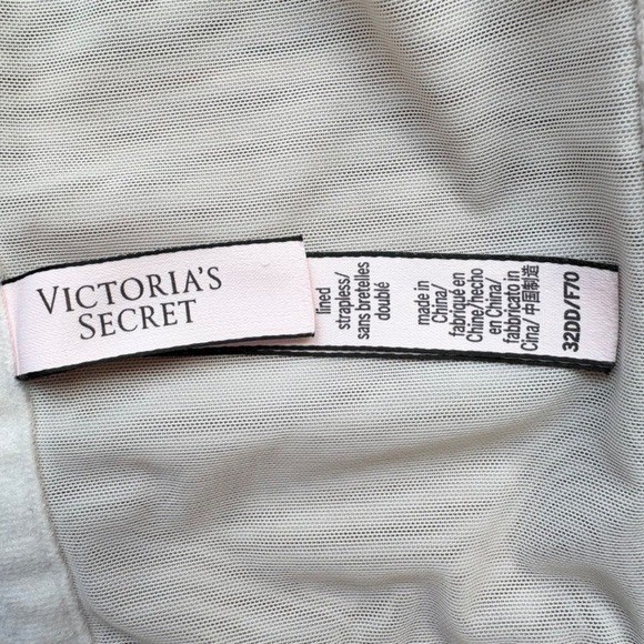 Victoria’s Secret Dream Angels Long Line Bustier Bra 32DD Metallic/Silver