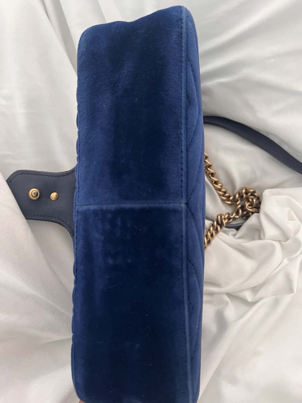 Gucci GG Marmont Shoulder Bag Medium Blue Velvet
