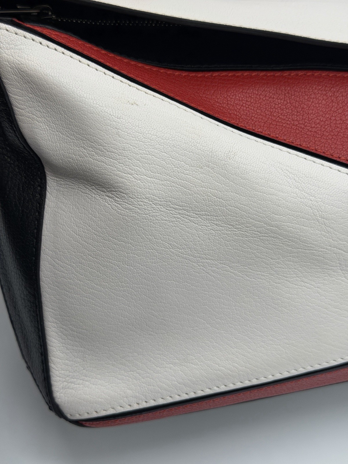 Authentic Loewe Puzzle Bag Small Leather White Red Black Crossbody Shoulder Bag