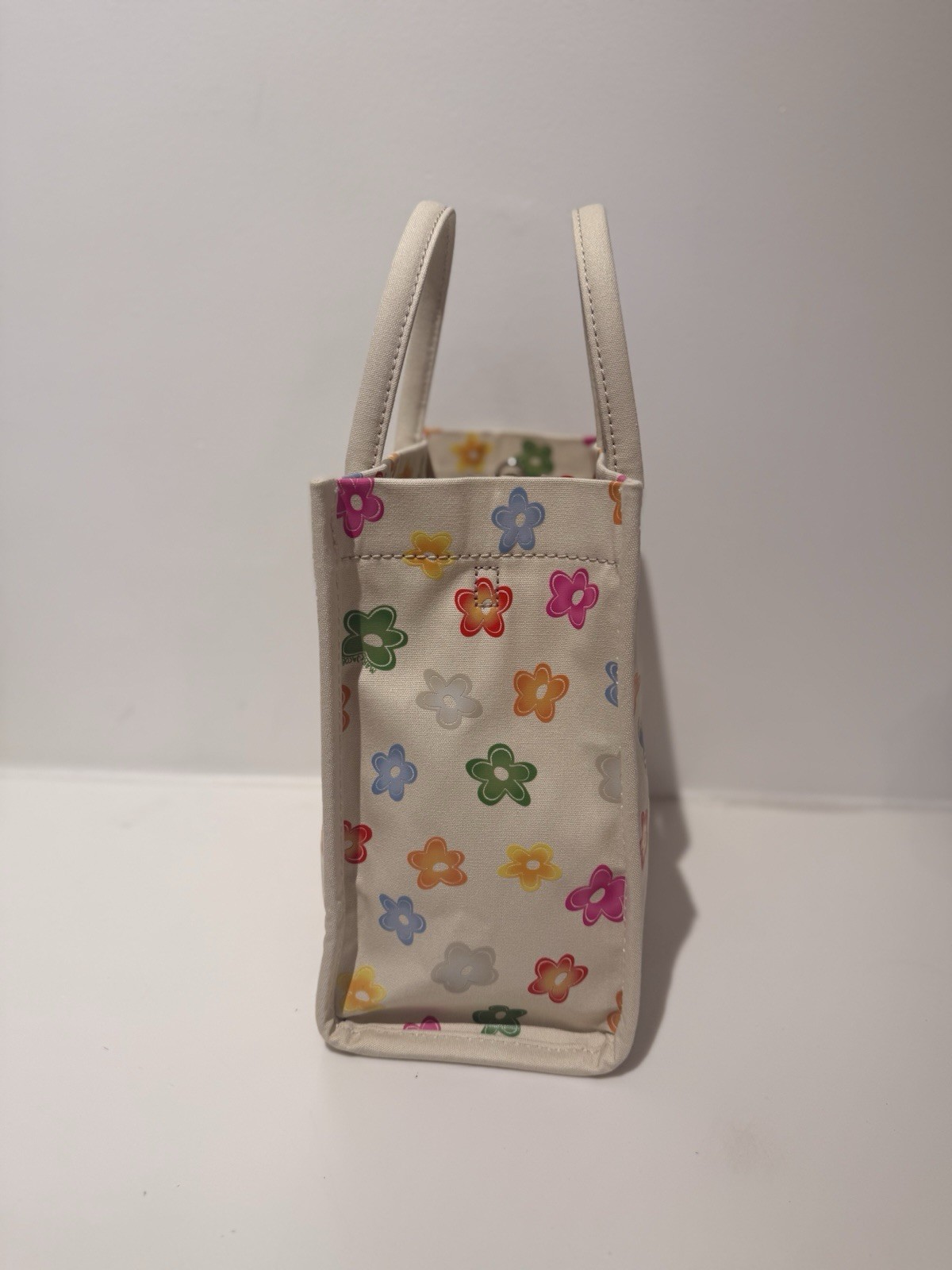 NWT Marc Jacobs medium standard supply flower tote – white multi
