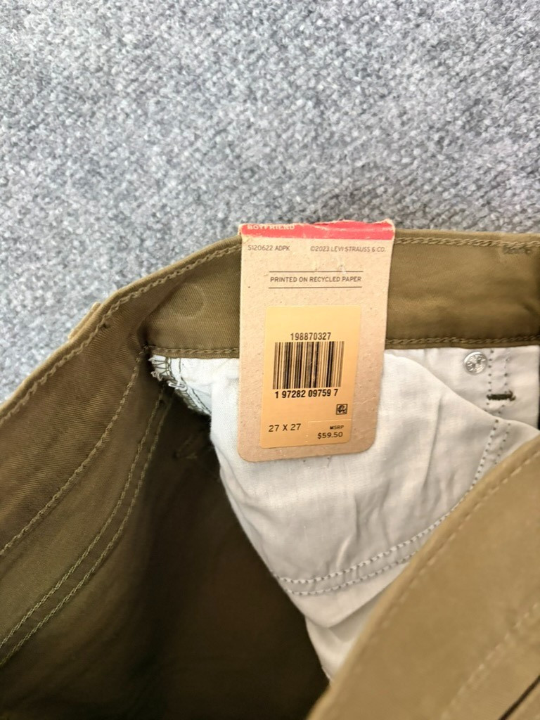 NWT Levi’s Boyfriend Fit Jeans Womens Olive Green Cotton Casual Pants Size 27X27