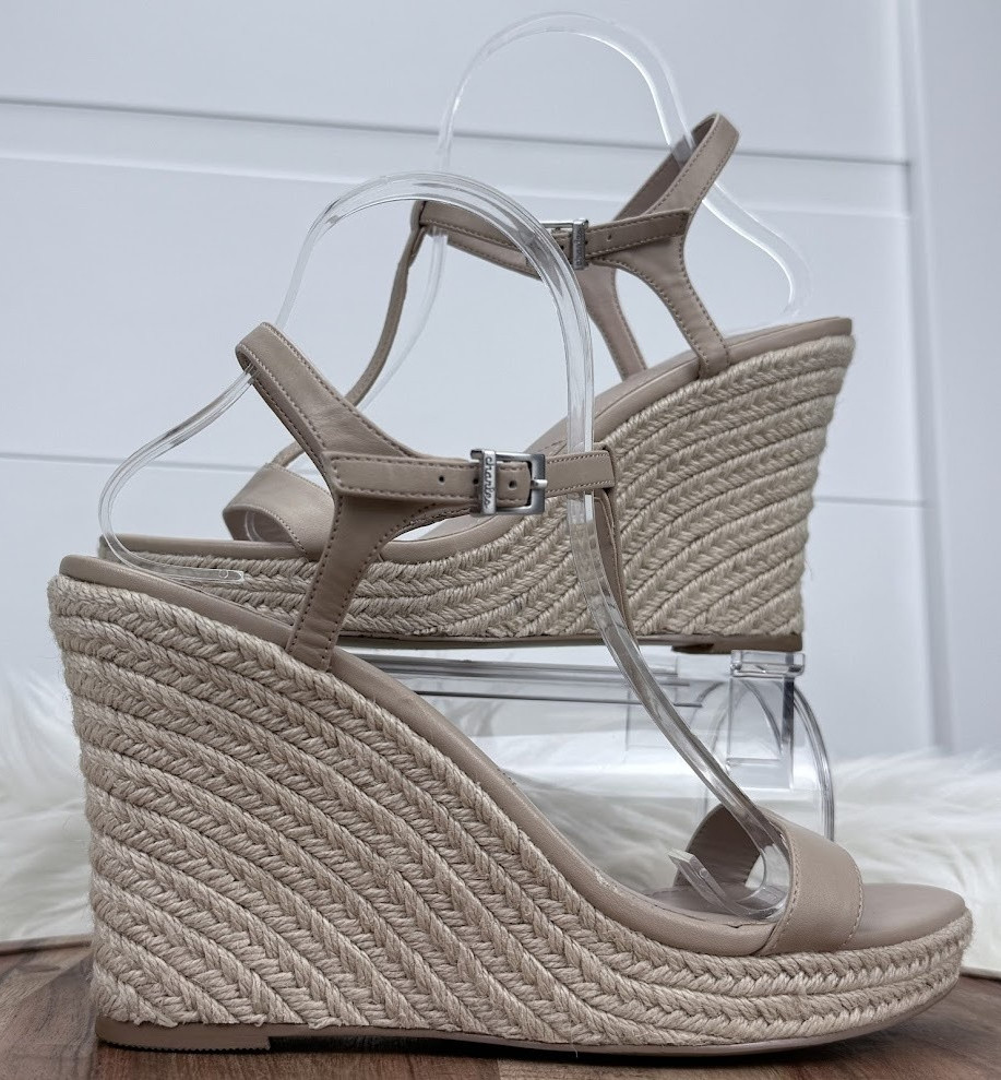 Charles by Charles David Shoes Womens Size 10M Beige Espadrille Wedge Sandals