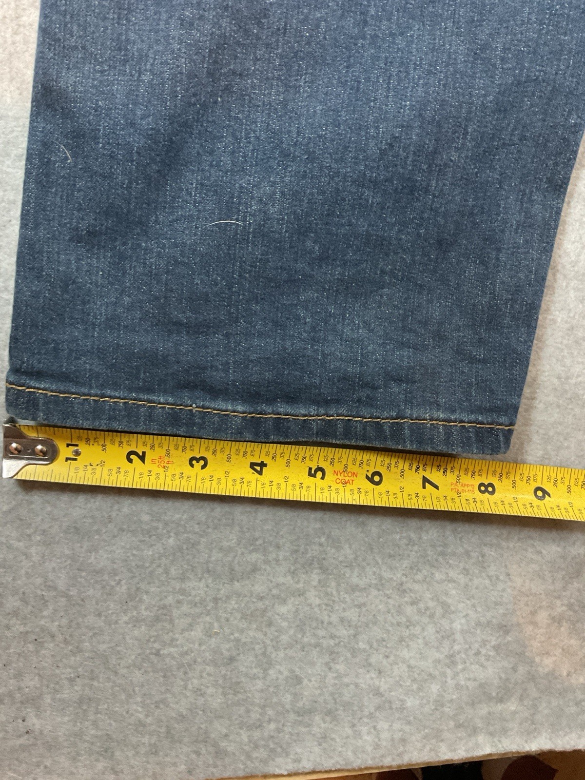 Levi’s 505 Series Men’s Blue Denim Straight Jeans Medium Wash Zip 5-Pocket P4
