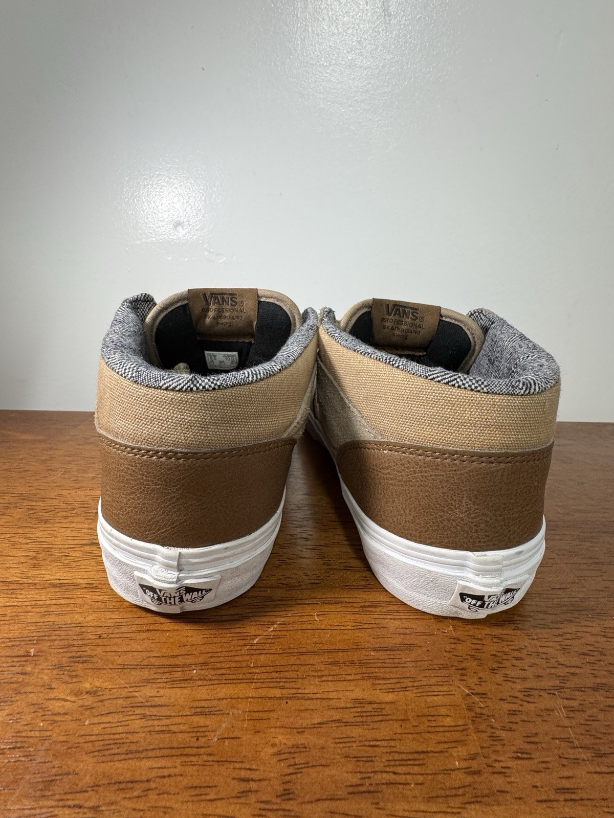 Size 8.5 – Vans Skate Half Cab Taupe