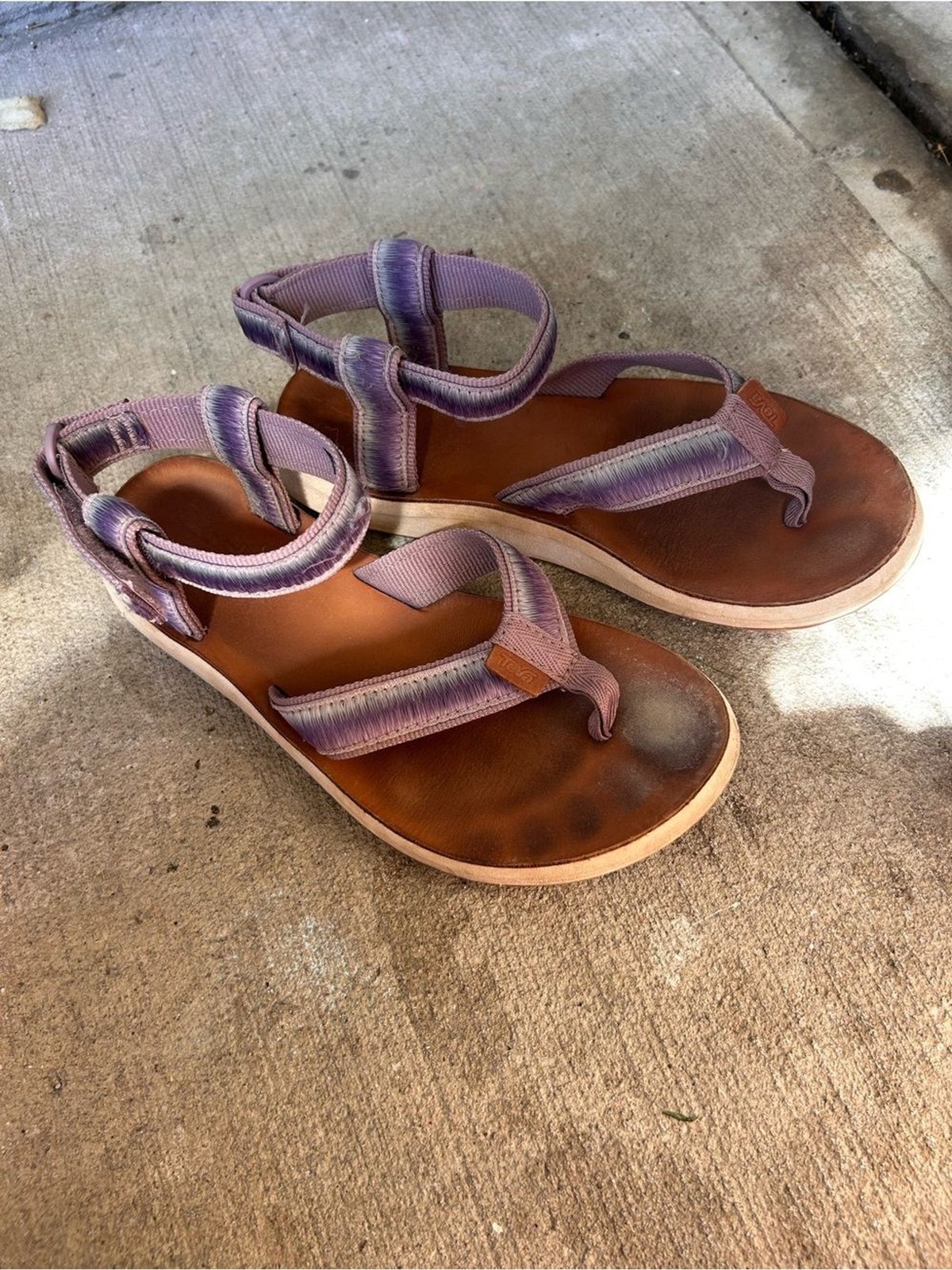 Teva Lavender and Brown Adjustable Strap Sandals Women’s Size 6