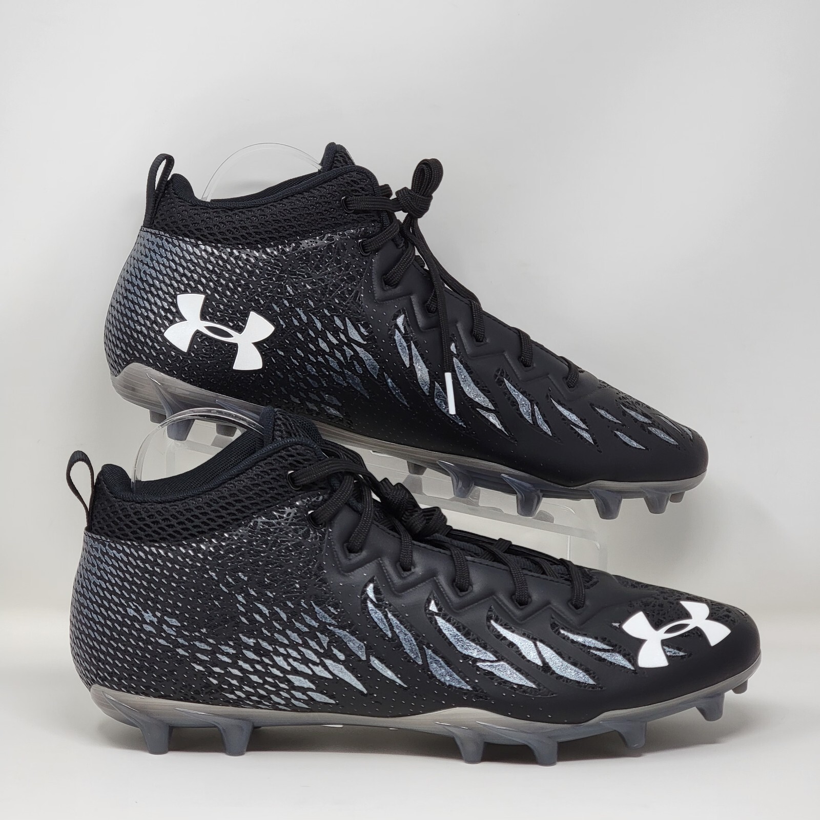 Under Armour Spotlight UA Football Cleats Black 3023963-001 Men’s Size 13.5 New