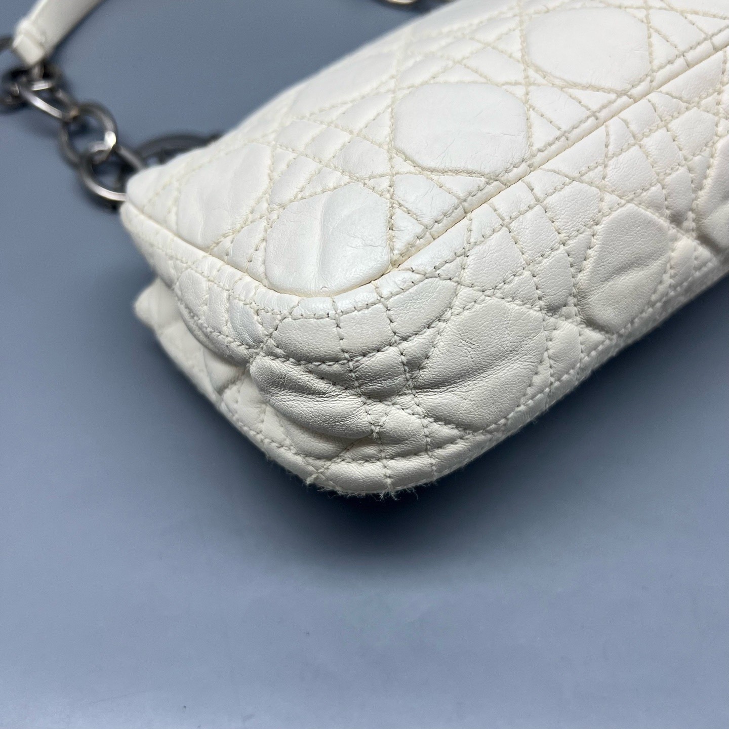 Dior Pre-Owned Authentic Underarm Bag White 27*13*6cm Free Tracked Shipping