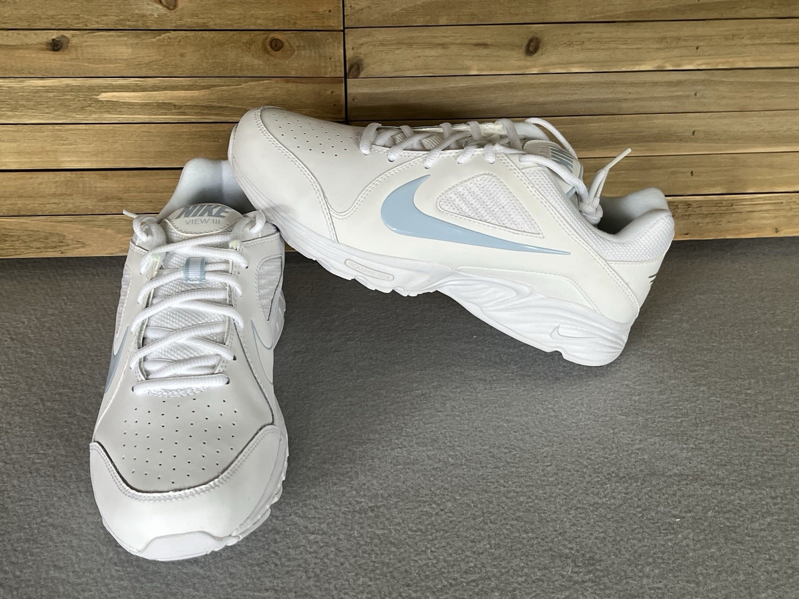 Nike View III Women’s Running Sneakers Blue/White Size 9 Wide NEW IN BOX