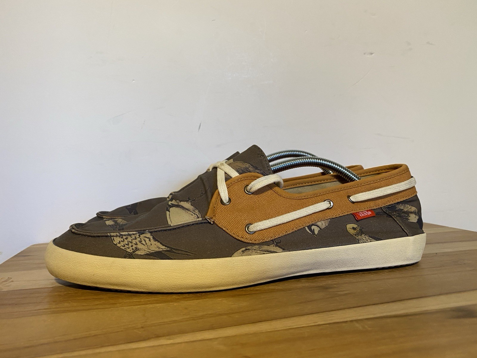 VANS Men’s Chauffeur Birds Shiitake Buckthorn Shoes Size 12 MED ~ Canvas & Nylon