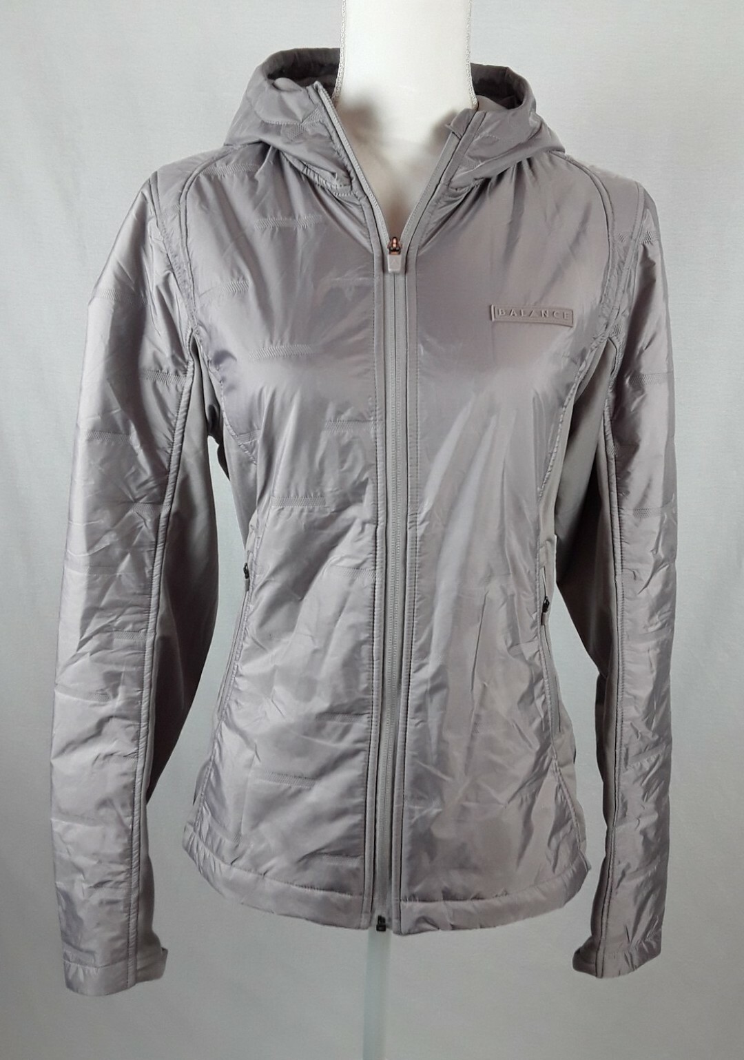 Balance Athletica Women’s summit Jacket Size-XL Color- ash gray