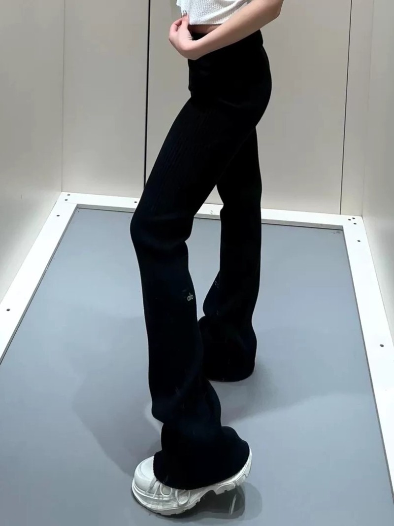 NEW AIo Yoga Denim Knit High-Waist Flare Pant Stretchy Ribbed Soft Women’s Pant