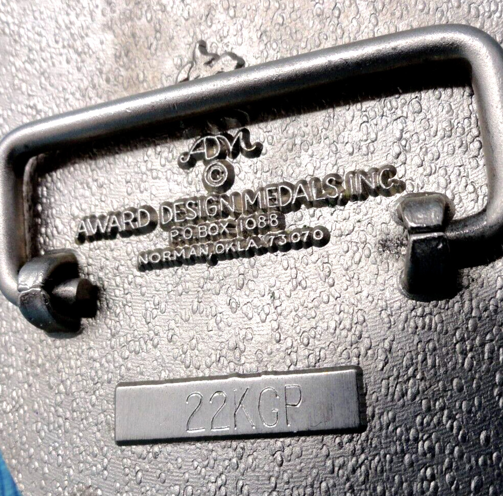 T Belt Buckle Western Initial T Monogram 22KGP Vtg Award Design Medals .NOX743