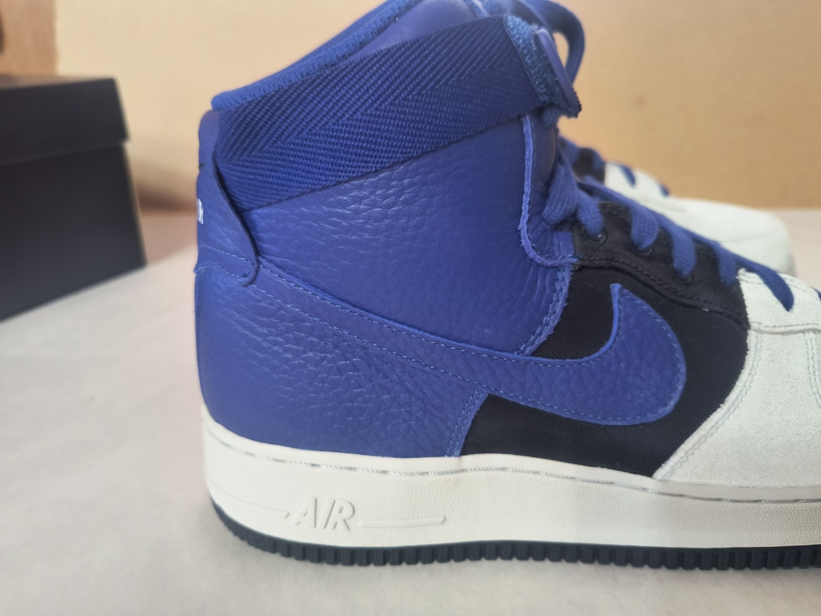 NEW Nike Air Force 1 High 07 Lv8 Platinum Deep Royal Blue 806403 009 NIB Sz 10.5