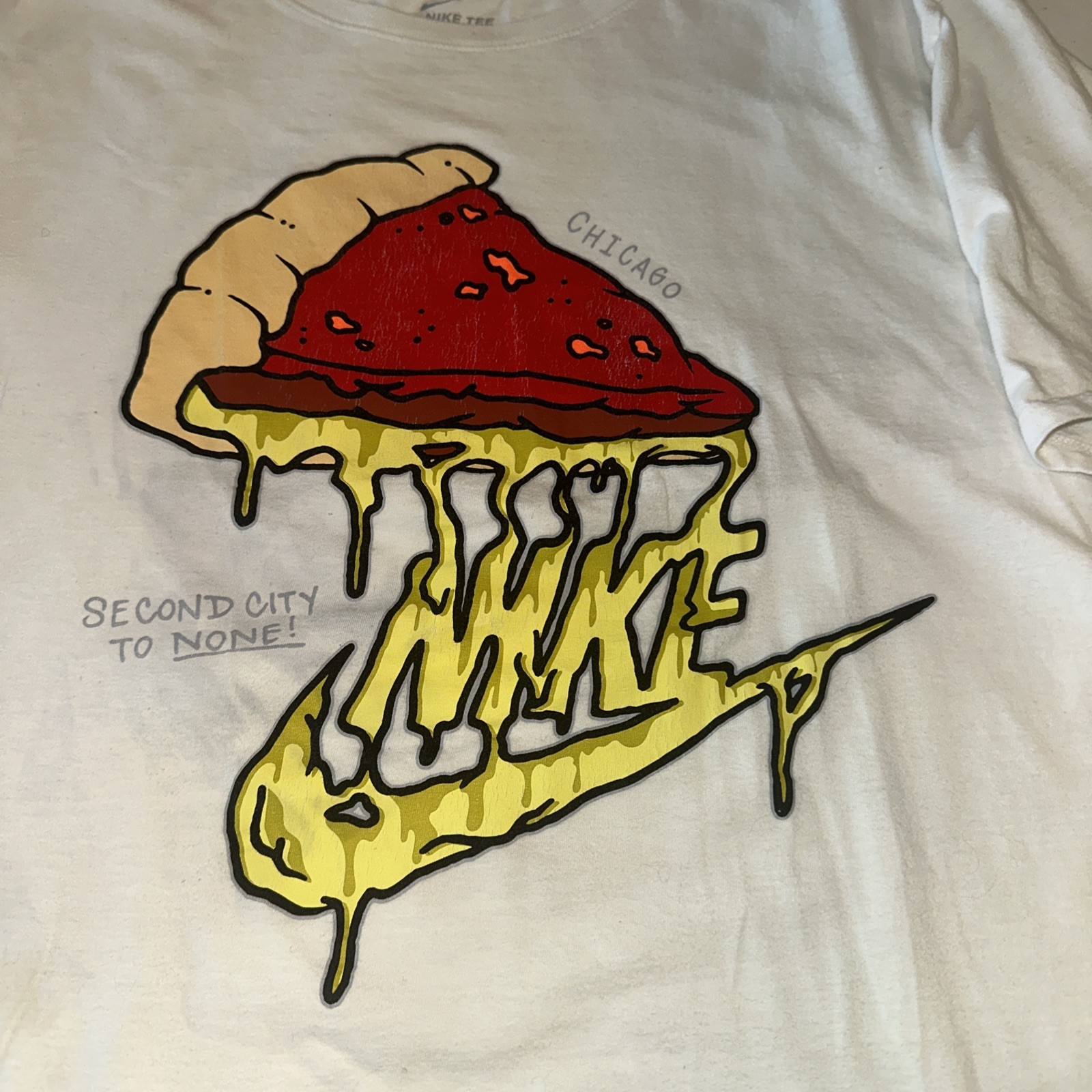 The Nike Tee Chicago Second City to None Men’s Pizza T-Shirt Size X-Large