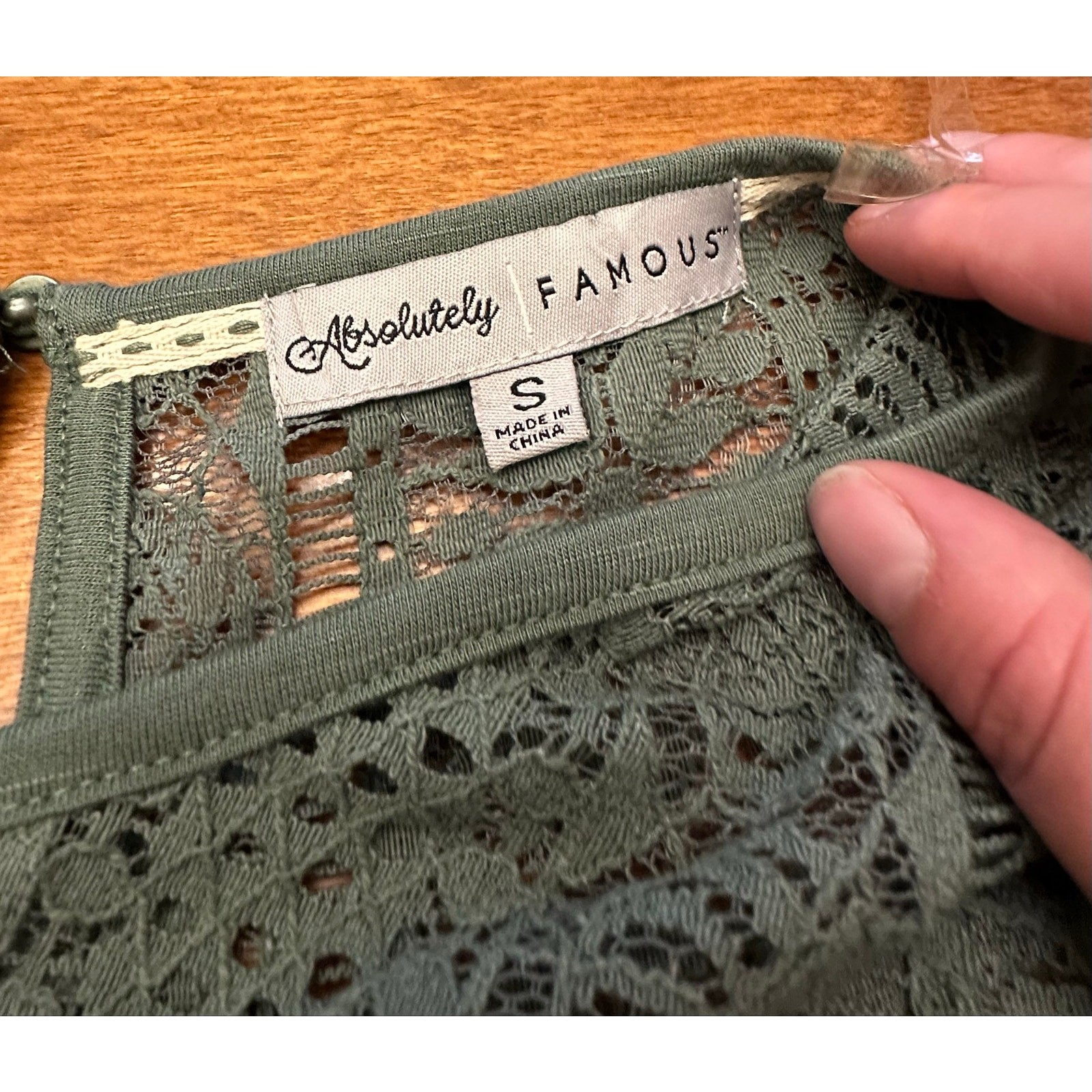 Absolutely Famous Crochet Lace Yoke Olive 3/4 Bell Sleeve Tunic Top – SZ S