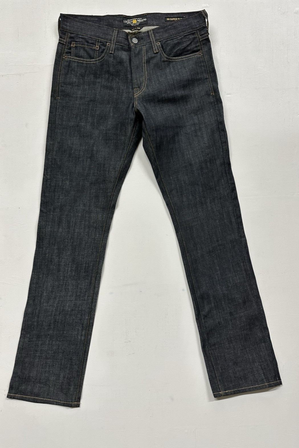 Lucky Brand men jean size 32×32 dark wash 101 super slim
