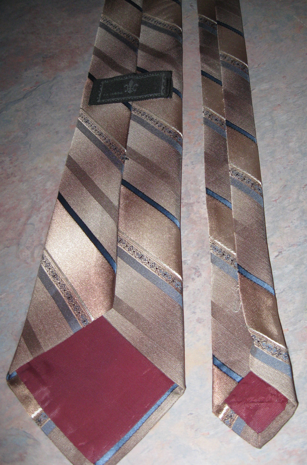 NEW!!! STRIPED Classic (57″-60″) NECKTIE