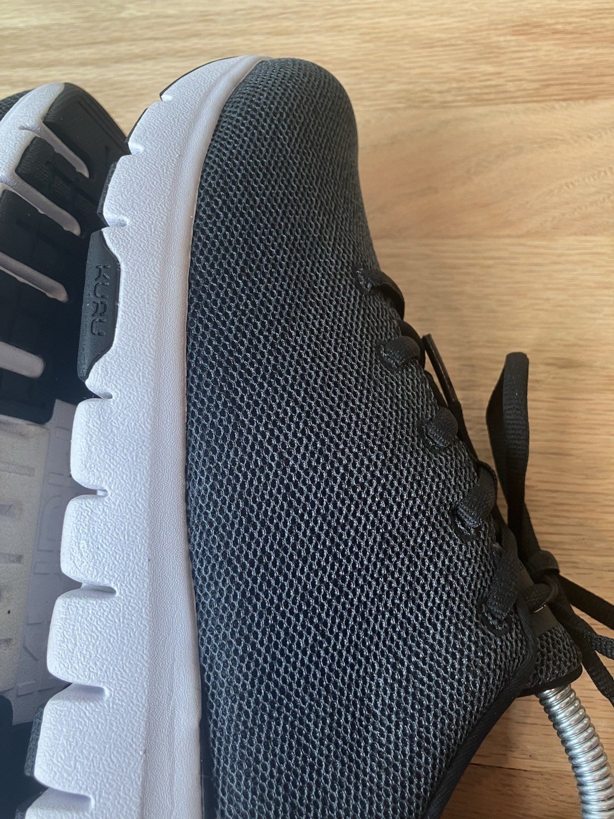 Kuru Flex Via Women’s 8 Wide Sneaker Jet Black White Mesh Lace Up Shoe Running