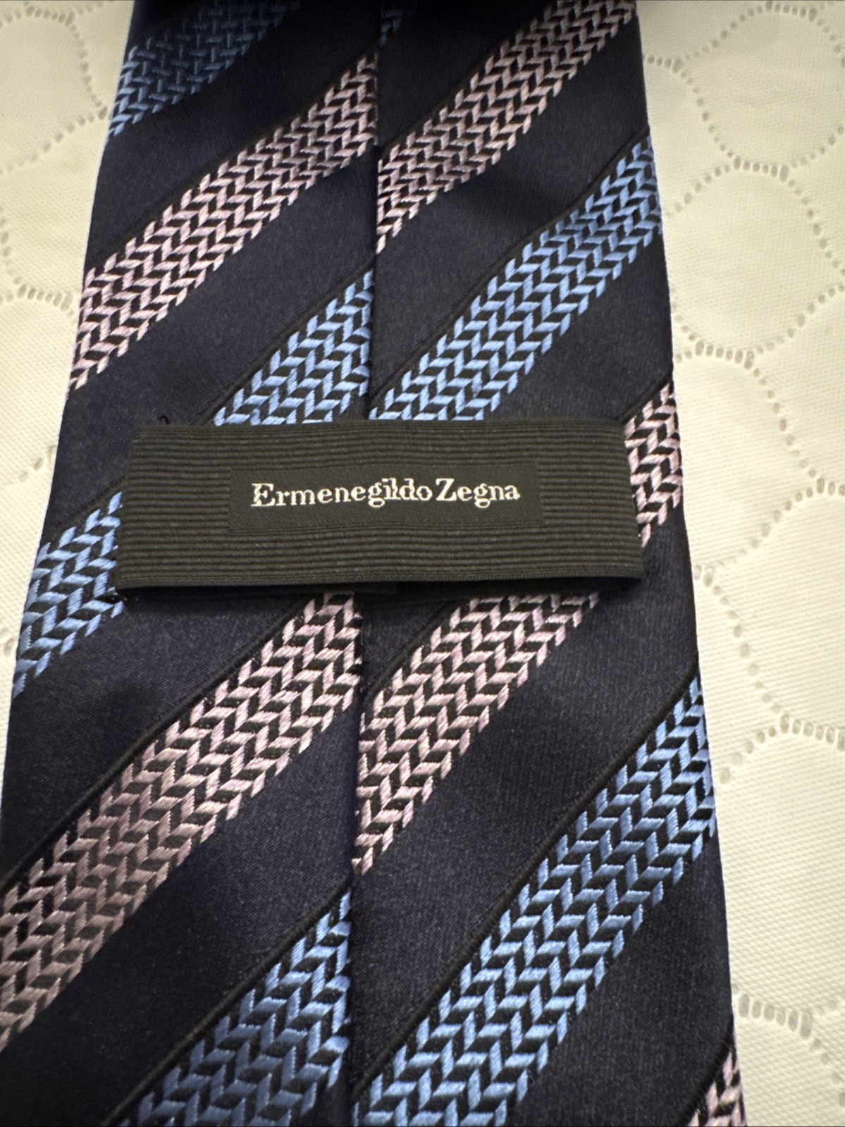 ERMENEGILDO ZEGNA Tie Necktie Italy Herringbone Striped Blue Pink 3 1/8” X 59”