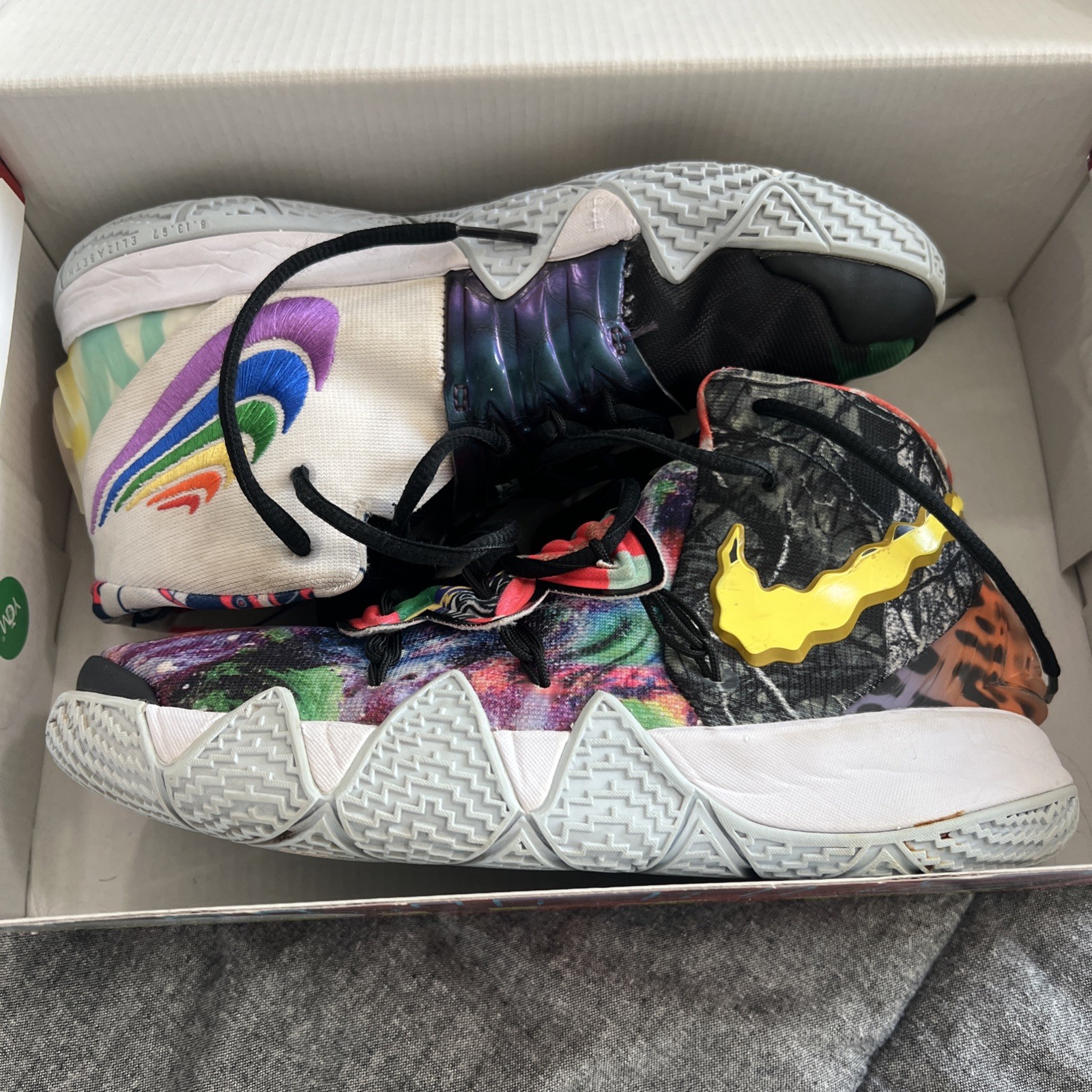 Nike kybrid S2 what the. with box no damage