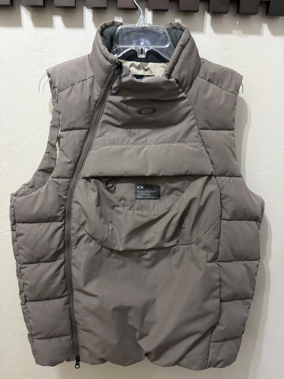 Medium Oakley Fgl Puffer Ins Vest 1.7