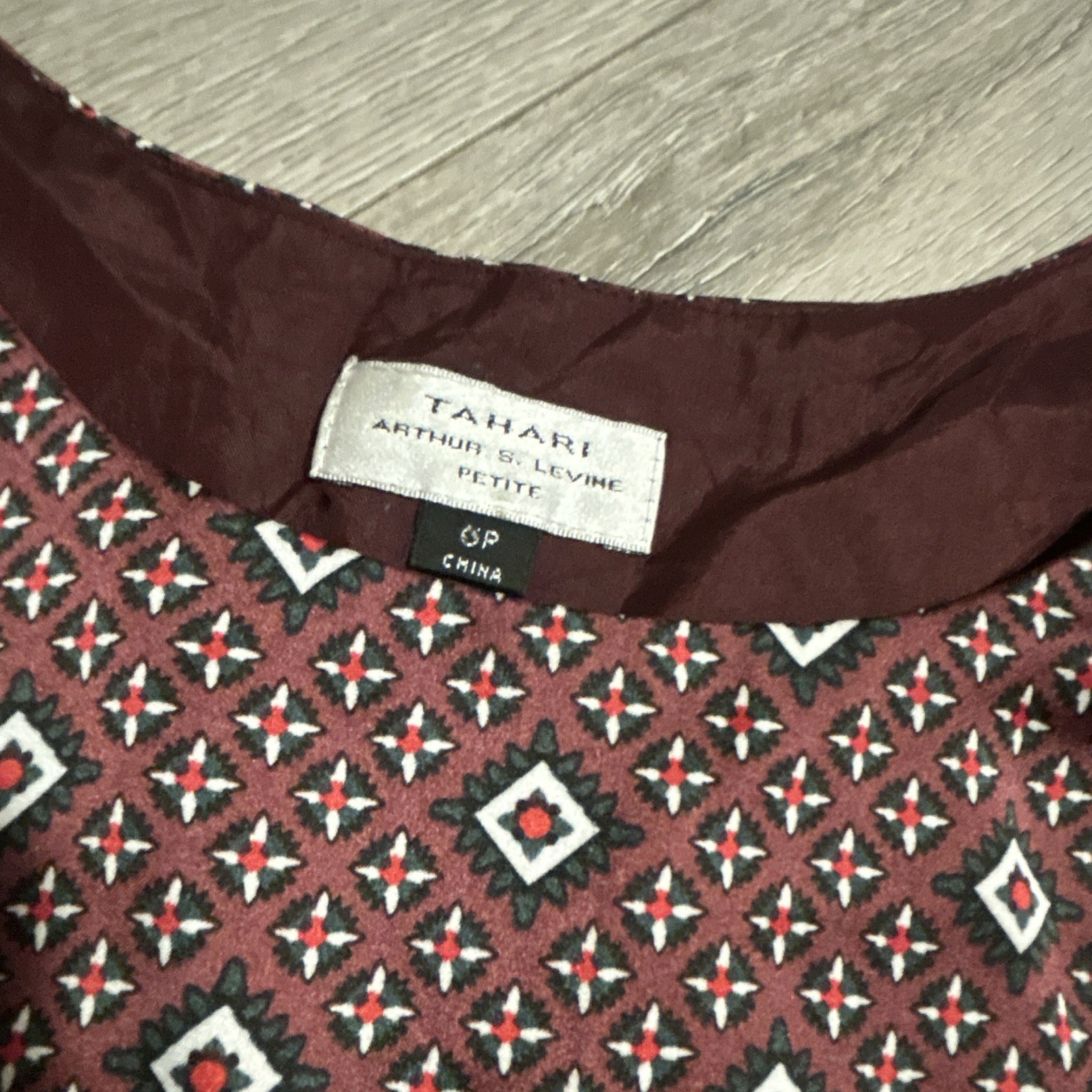 Tahari ASL (Arthur S. Levine) Petite “Geometric” Sleeveless Scoop Neck Blouse