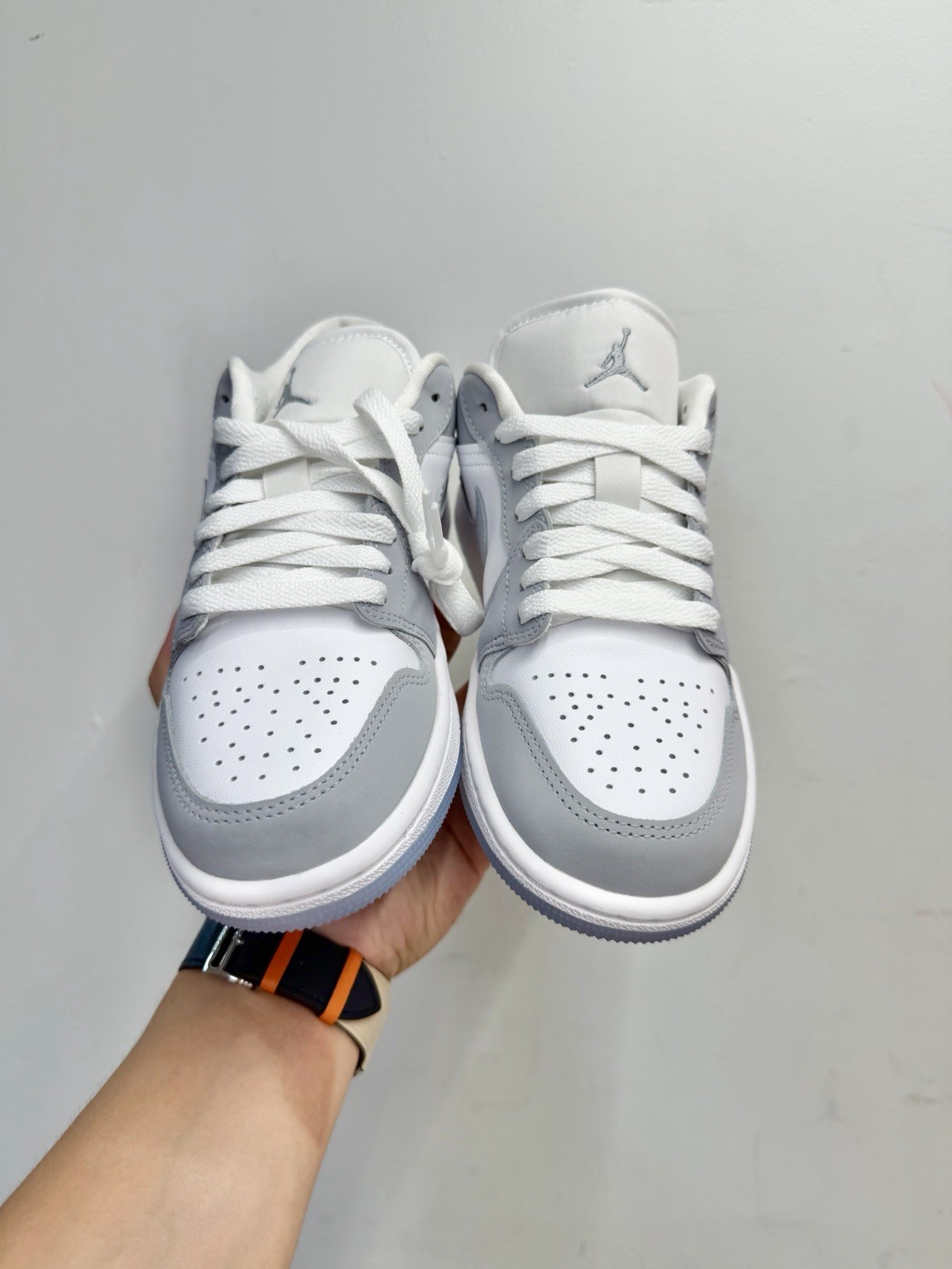 Air Jordan 1 Low White Wolf Grey DC0774-105 Women’s Size 5