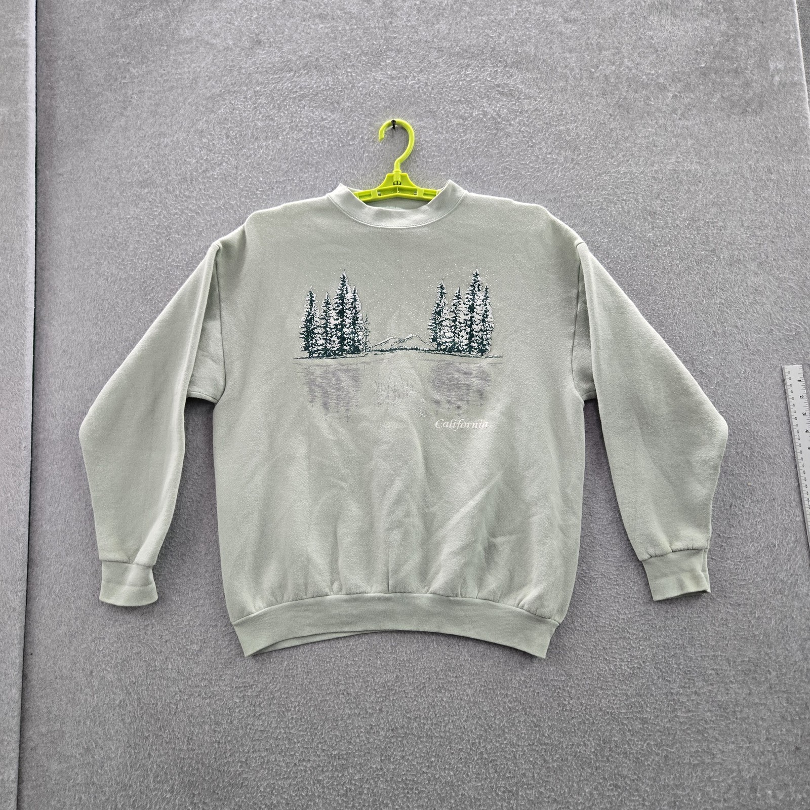 VINTAGE California Men Sweatshirt LARGE Green Made In USA 90s Trees Mountain