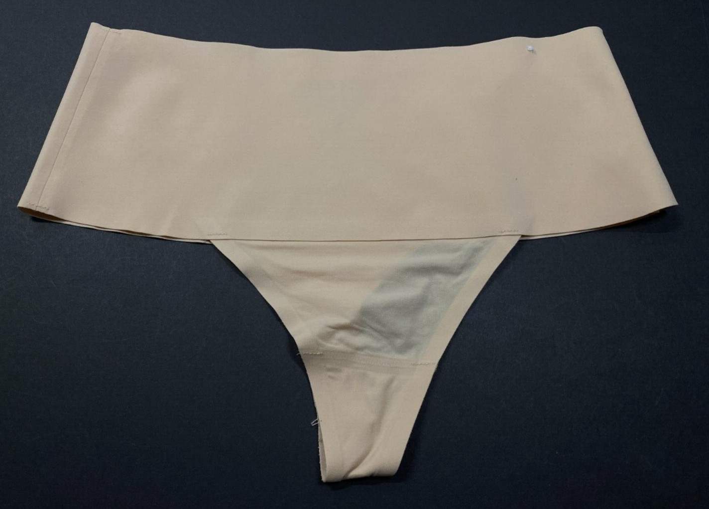 Spanx Undie-tectable Thong – Soft Nude Size Medium
