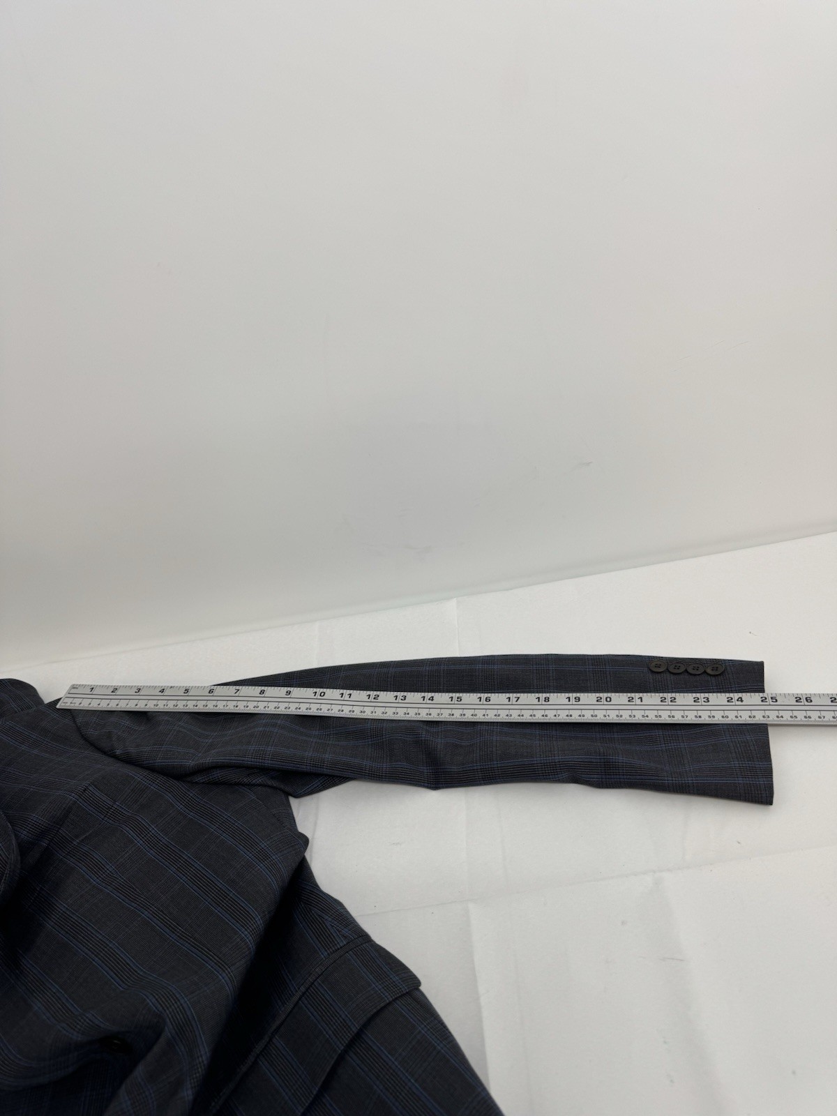 Armani Exchange 2 Piece Wool Suit 38 Pants 30WX 29L Gray/Blue Plaid
