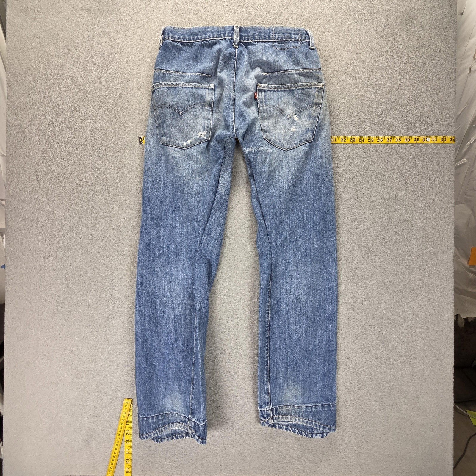 Vintage Levis Engineered Jeans Mens 32×32 Blue Twisted Medium Wash Button Fly