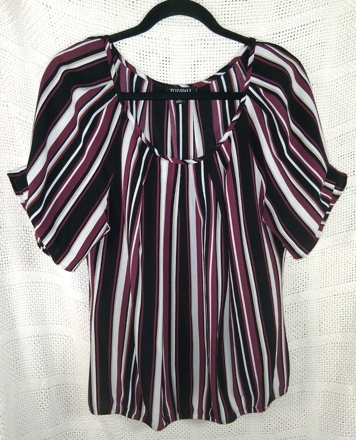 Roz & Ali Black Purple Striped Lightweight Blouse Womens XL Top Short Sleeve