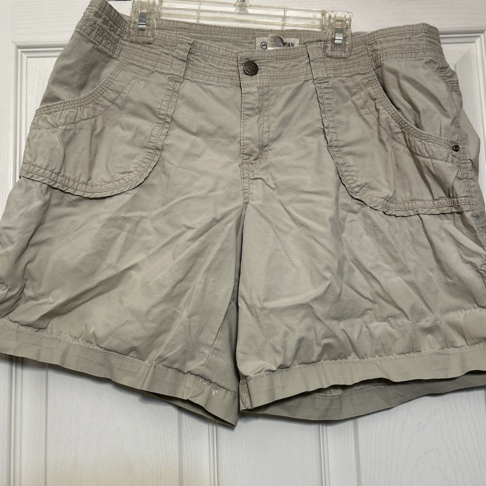MAGELLAN OUTDOORS SIZE 8