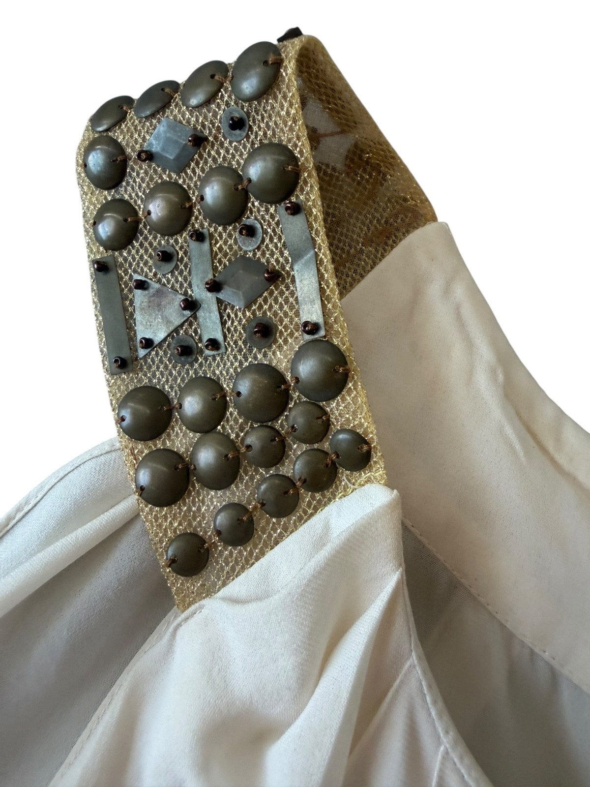 Cache Y2K 100% Silk Solid White Blouse Size L Large Embellished Sleeveless