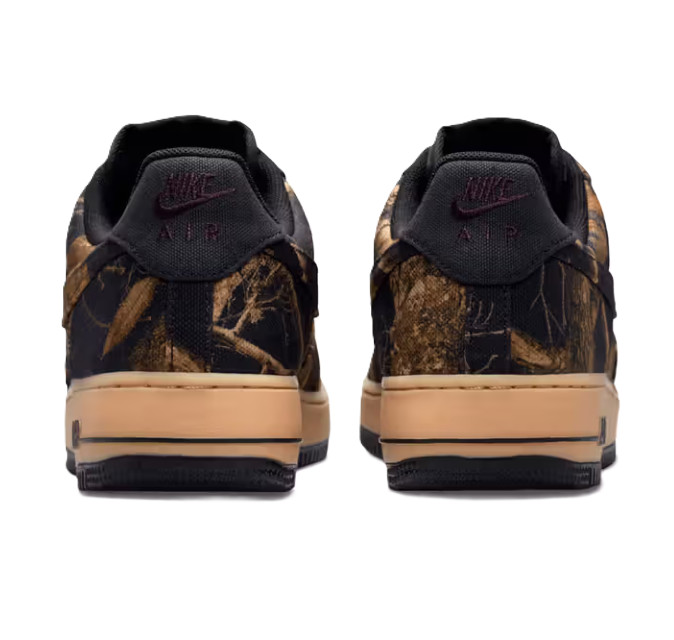 Nike Men’s Air Force 1 ’07 RealTree Black/Gum Yellow/Realtree Camo IH1221-900