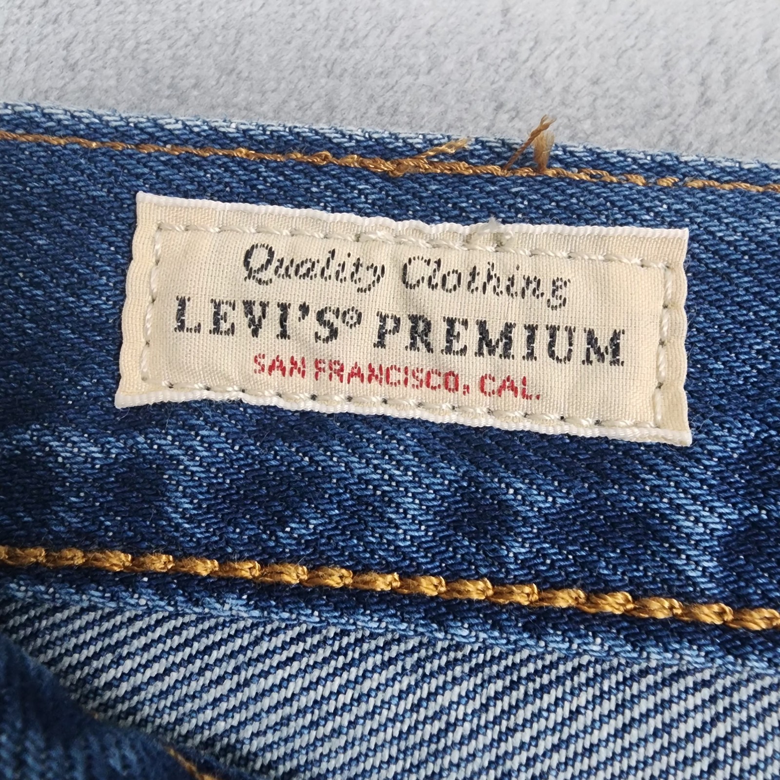 Levis 568 Premium Jeans Mens 32×34 Blue Loose Straight Denim Relaxed Fit