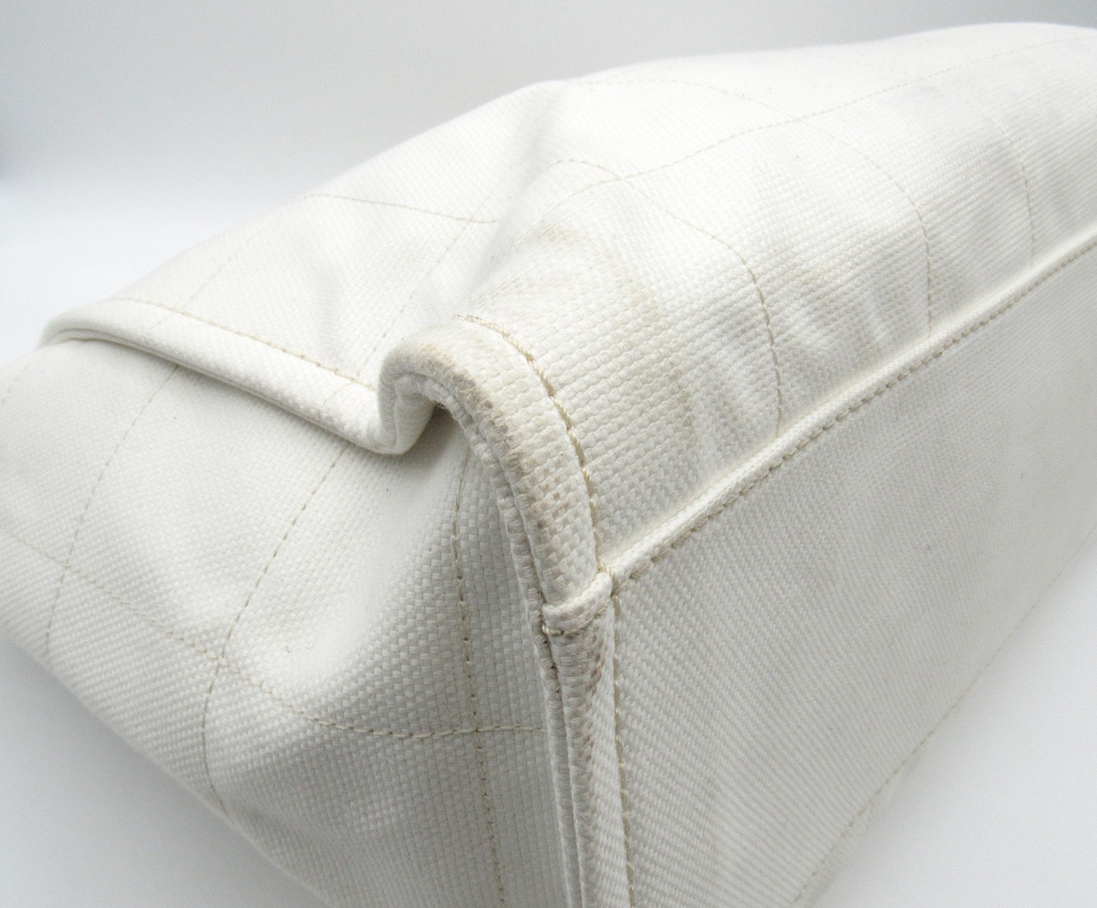 Chanel Medium Deauville Tote White Canvas Bag w/ Pouch Read